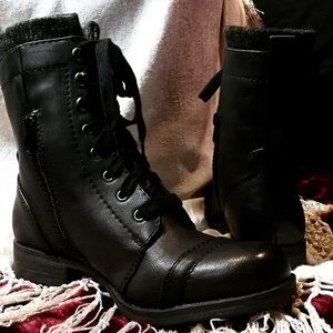 Limelight Women's Taya Combat Boot in Black Size 8